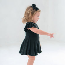 Load image into Gallery viewer, Black Clip Bow