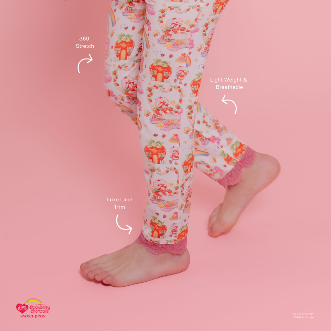 OUTLET SALE- 訳あり品など大放出 Shortcake™ x Bears™ Care Girls Co Peas Sweet – PJ Lace フラワー・リース