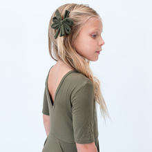 Load image into Gallery viewer, Olive Clip Bow