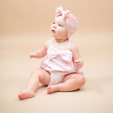 Load image into Gallery viewer, Soft Pink Bow Turban
