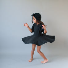 Load image into Gallery viewer, Black Quarter Sleeve Twirl Dress